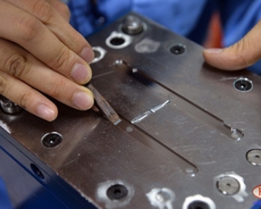 che-tao-khuon-mau-thien-hang