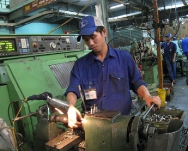 gia-cong-co-khi-chinh-xac-thien-hang